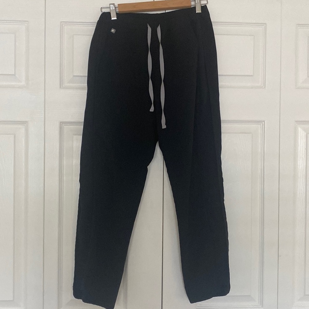 Figs Capri high waisted Scrub Pants